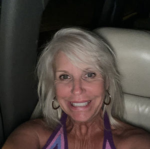 Meet your Posher, Suzanne